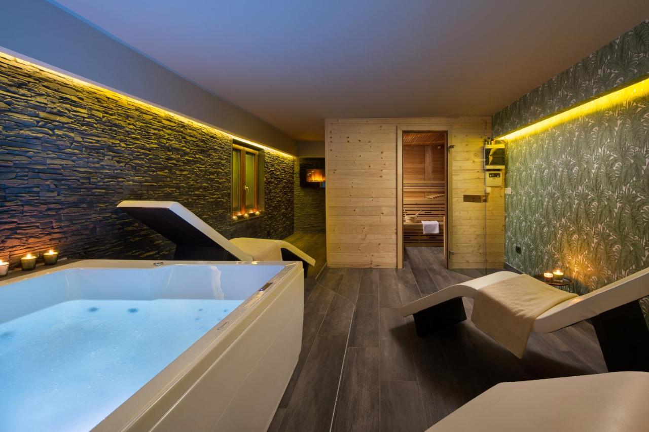 Villa Vesna With Sauna, Hot Tub Potpićan Eksteriør bilde
